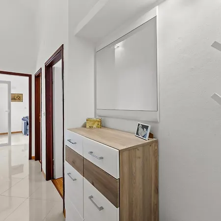Lorena Apartment
